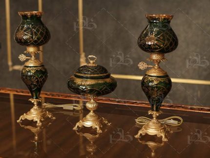شمعدان سبز رنگ شکلات خوری سبز رنگ خرید به قفیمت عمده عسلی