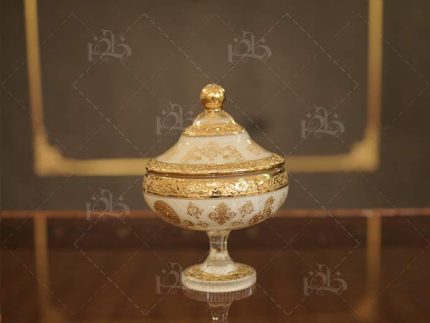 شکلات خوری و اجیل خوری سرویس کریستال عروس جهیزیه وارداتی طلا کاری سرویس چینی خرید به قیمت سفید طلایی