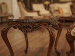 طراحی یک‌دست و هماهنگ در کل ست دو تک‌نشیـن کف ثابت و دو تک‌نشیـن با تشک دوبل ( قابل تغییر) کاناپه ۴ متری با ساختار مستحکم و راحت جلو مبلی ۱۱۰ در ۱۱۰ با طراحی هماهنگ با ست رنگ ماشینی سوپر براق با رگه‌های طبیعی چوب راش قابل سفارش در دو حالت براق و مات پولیش شده پارچه ترک تاواش باکیفیت و مقاوم در برابر سایش اسفنج پورتان ۳۰ کیلویی با دوام و راحتی بالا اسکلت از چوب راش گرید A برای ماندگاری طولانی قابلیت تغییر پارچه و رنگ متناسب با سلیقه مشتری